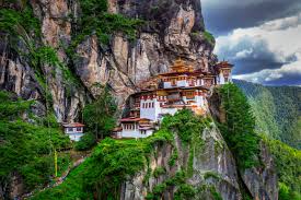 BHUTAN DELUXE GROUP 7N 8D